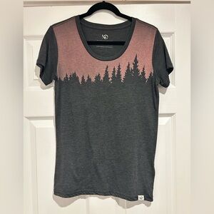Women's Nature-Inspired Tee - Pink and Gray